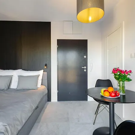 Apartman Centrum Wigury Parking Dostep Na Kod