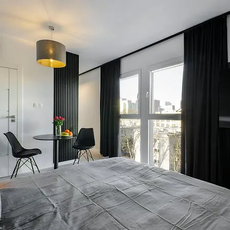 Centrum Wigury Parking Dostep Na Kod Apartman *